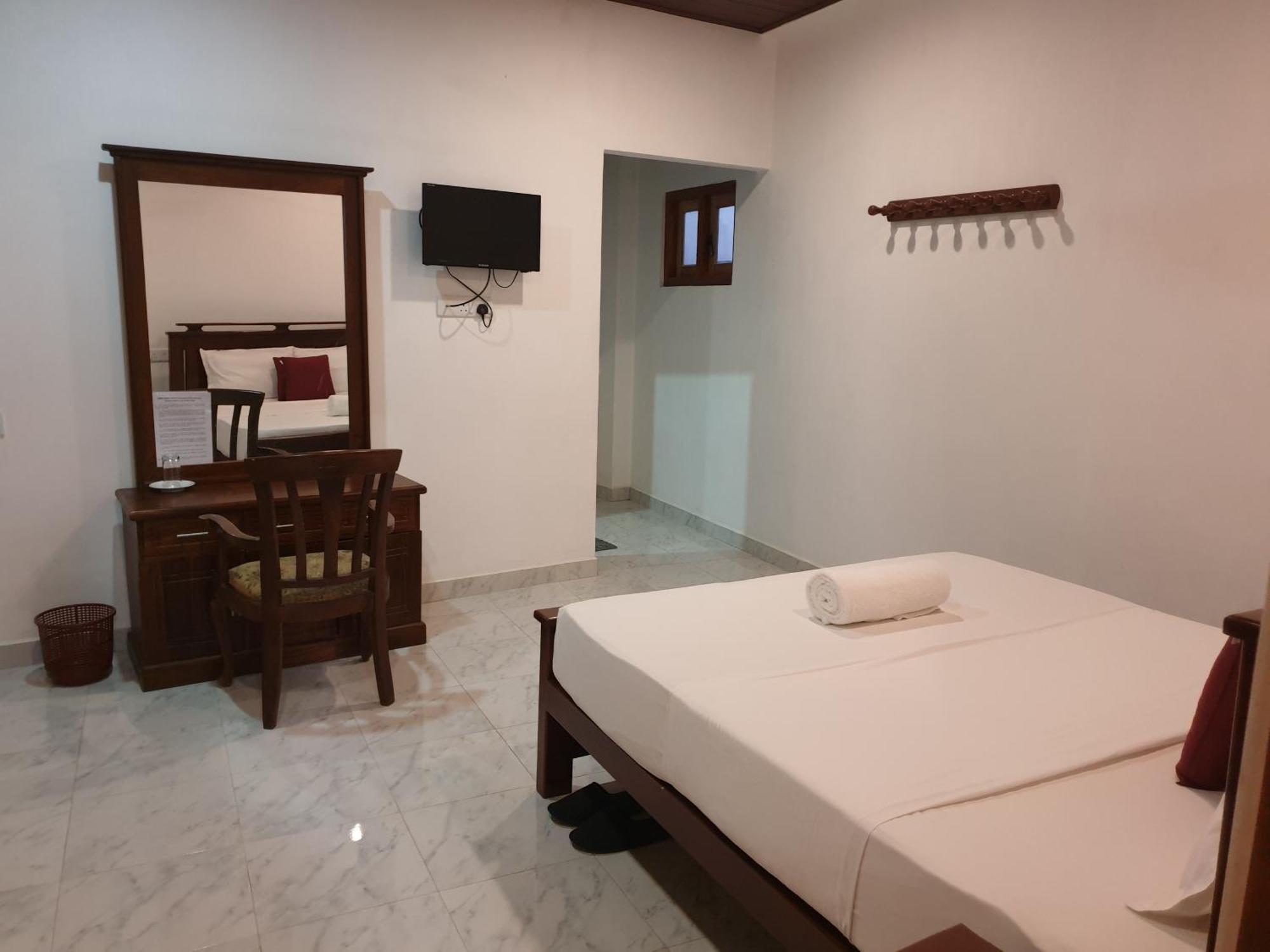 Enara Luxury Stay Katugastota Exterior photo